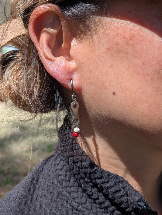 Clip-on earrings Wood/Red