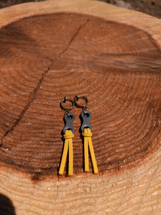 Clip-on earrings Leater yellow